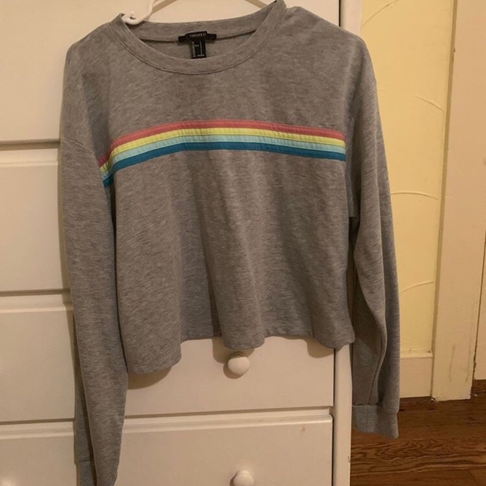 Gray Cropped T-shirt